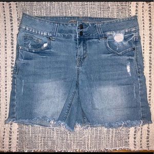 🤍 Denim Shorts 🤍